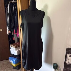 Columbia Black Sheath Mini Dress Crew Neck Sleeveless